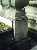 image of grave number 372402